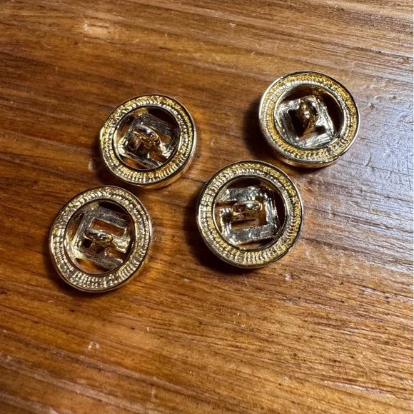 St John Vintage Gold Tone SJ Logo Buttons Set of 4 Enamel Shank 3/4" Replacement - Picture 4 of 4